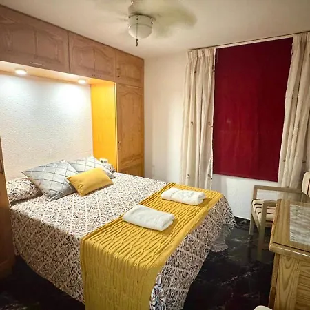 Castle Harbour 2 Bed Duplex *