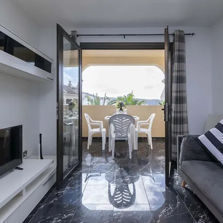 Castle Harbour 2 Bed Duplex Los Cristianos (Tenerife)