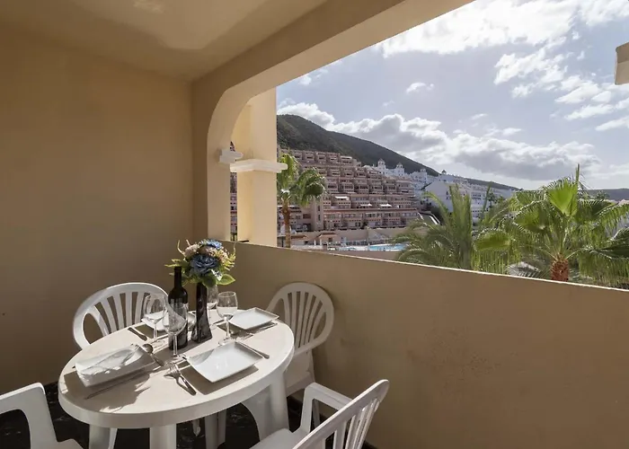 Castle Harbour 2 Bed Duplex Los Cristianos (Tenerife)