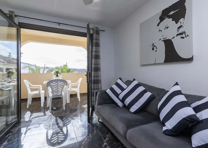 Lägenhet Castle Harbour 2 Bed Duplex Los Cristianos (Tenerife)