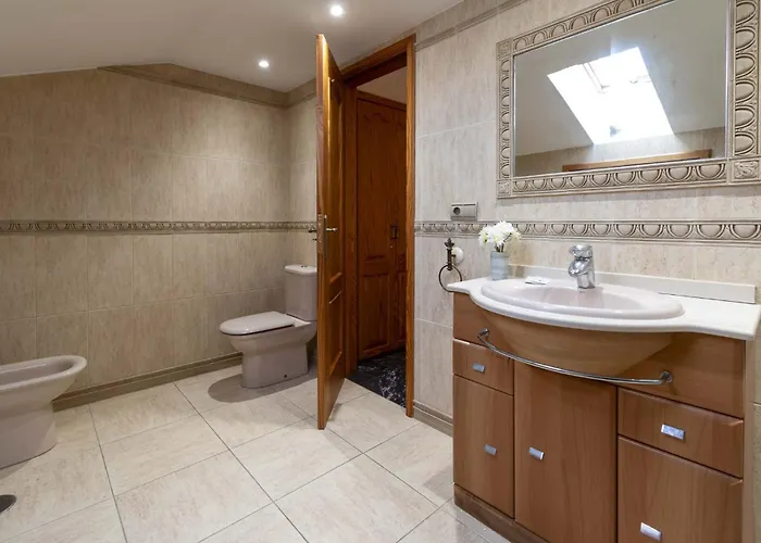 Castle Harbour 2 Bed Duplex * Los Cristianos (Tenerife)